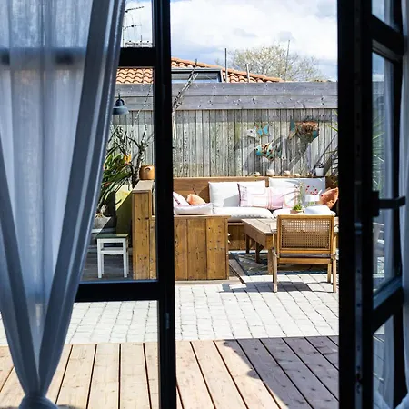 Surf D'hotes 住宿加早餐酒店 比亚里茨